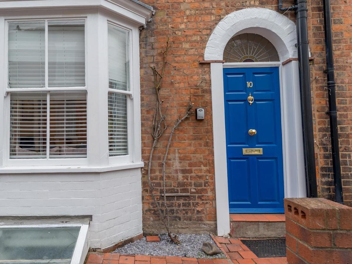 Pass The Keys 3 Storey Townhouse 什鲁斯伯里 外观 照片